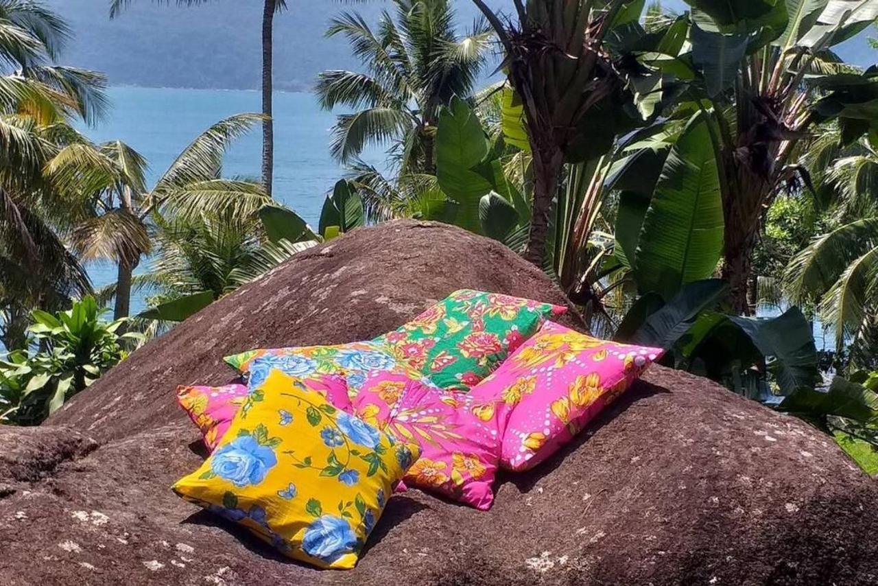 Elephant Guesthouse Beira Mar - Suites Com Cafe Da Manha Ilhabela Exterior photo