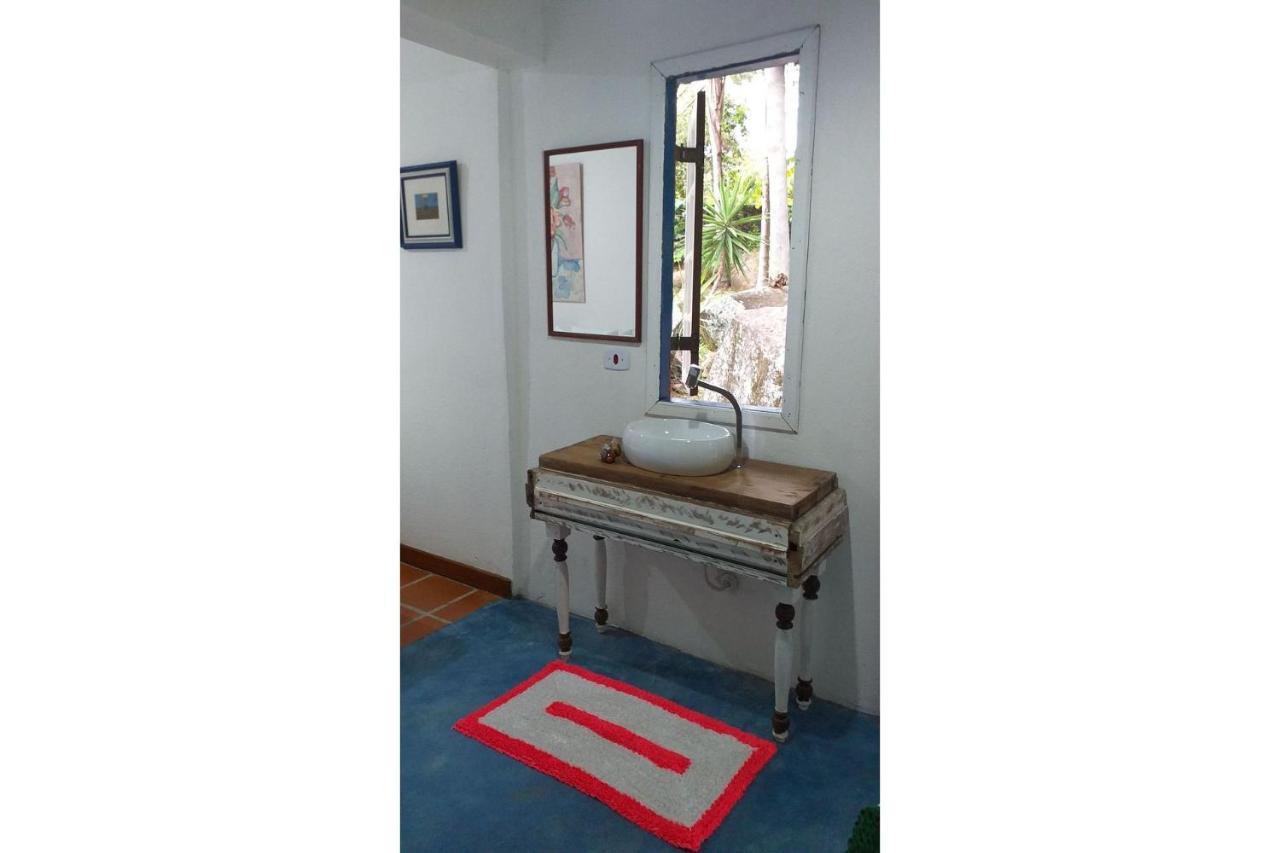 Elephant Guesthouse Beira Mar - Suites Com Cafe Da Manha Ilhabela Exterior photo